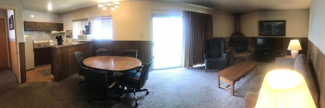 Boulder Lodge June Lake Bagian luar foto